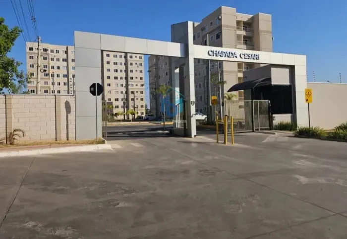 Imóvel para aluguel possui 42 metros quadrados com 2 quartos