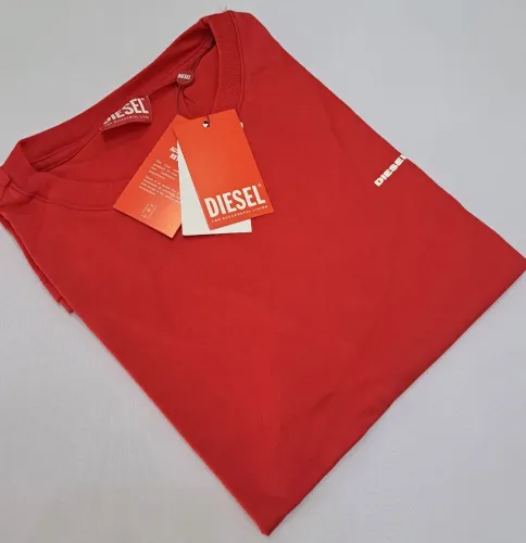 Camiseta Diesel Vermelha 