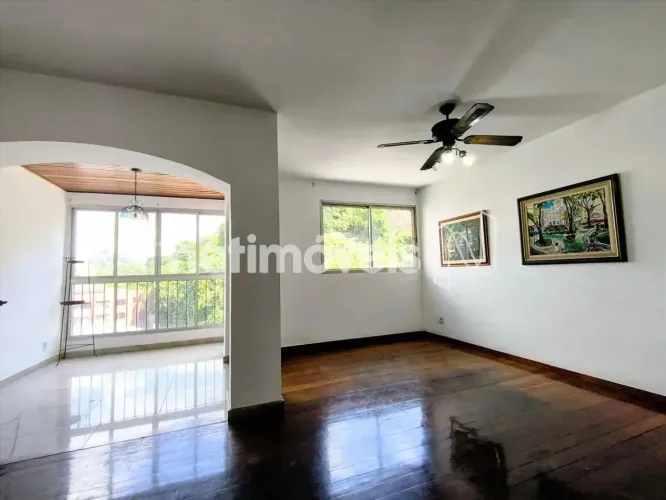 Lindo e Amplo 03 Qtos Suíte Varandão Lazer Elevador Oportunidade