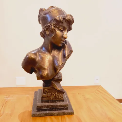 Busto Sapho em bronze 