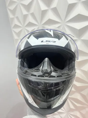 Ls2 Draze preto e branco 