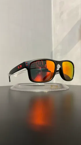 Óculos de Sol Oakley Holbrook Polarizado