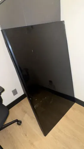 Smart TV LG 55 tela quebrada 