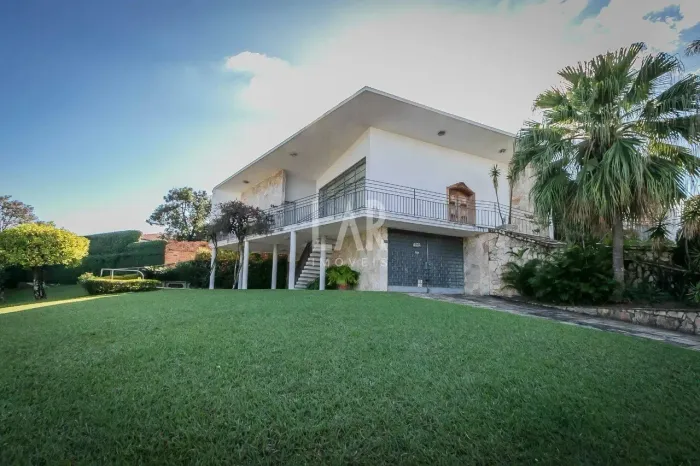 Casa à venda, 4 quartos, 2 suítes, 6 vagas, São Luiz - Belo Horizonte/MG
