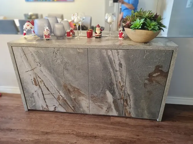 Aparador/buffet em mdf marmorizado - Moderno e Elegante!