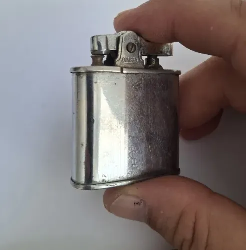 Isqueiro Vintage Omega Super Lighter (Japão) - Funcionando
