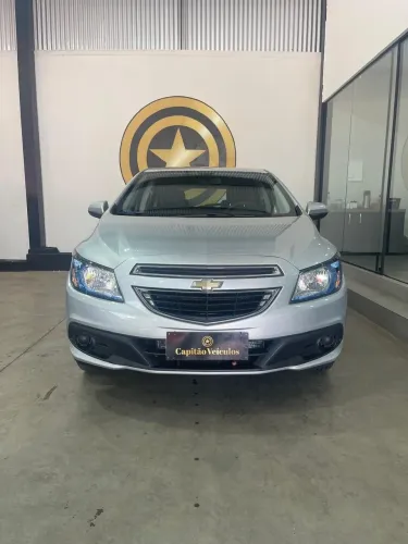 Chevrolet Onix Hatch LT 1.4 8V Flex Mec. 4P 2015