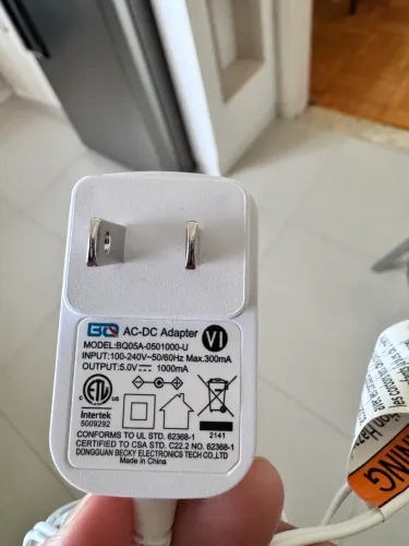 Fonte / carregador babá eletrônica Motorola