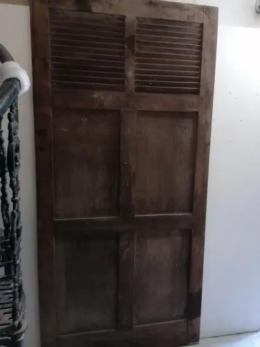 Porta massaranduba maçica