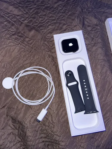 APPLE WATCH SE (IPLACE)