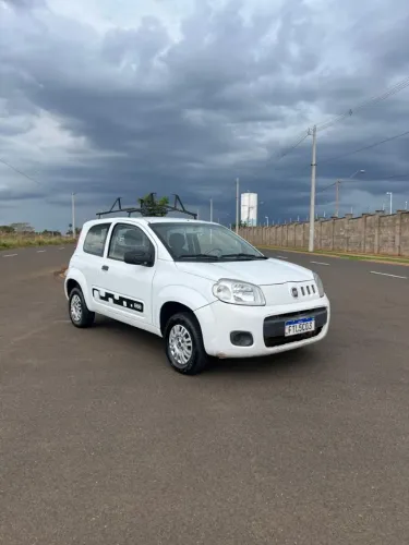 Fiat Uno Vivace 1.0 EVO Fire Flex 8V 3P 2014