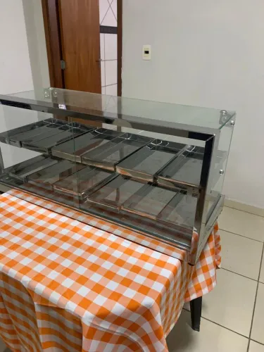 Vendo itens de lanchonete