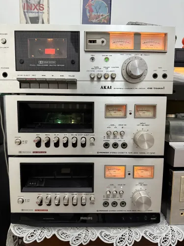 3 tape deck Akai e Pioneer (revisão)