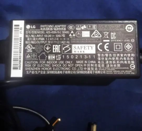 Fonte carregador original para TV/Notebook LG