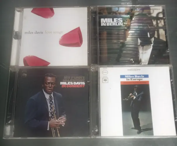 Coleção Miles Davis - CDs de Jazz Lote Com 8 Cds