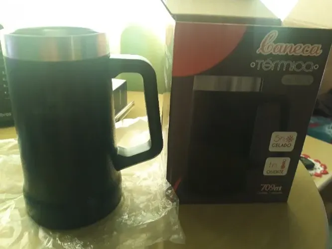 Caneca Térmica Stanley 710ml Verde escuro.  