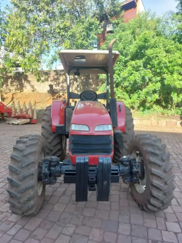 TRATOR AGRÍCOLA, MARCA YAMMAR, MODELO 1175 - ANO 2013