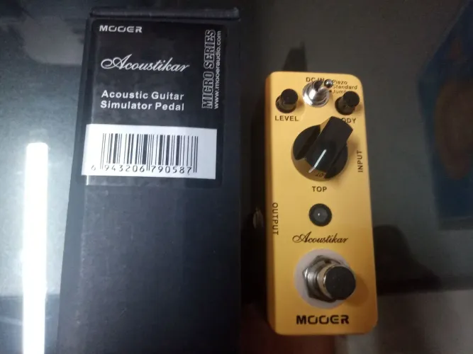 Pedal Mooer Acoustikar - Simulador de Violão