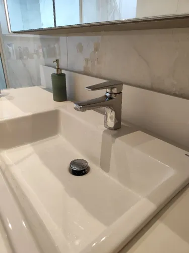 Monocomando (torneira) DOCOL linha lift bica baixa 