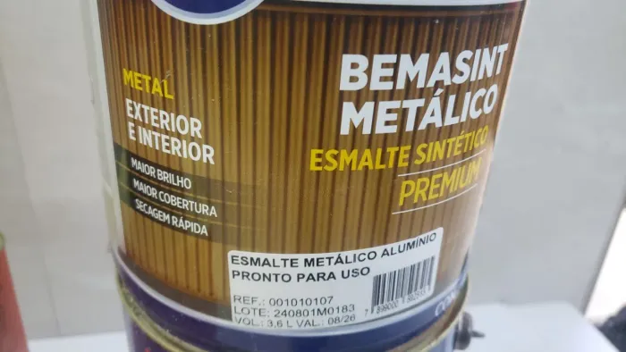 3 galões de Tinta Esmalte Sintético Brilhante cor Alumínio