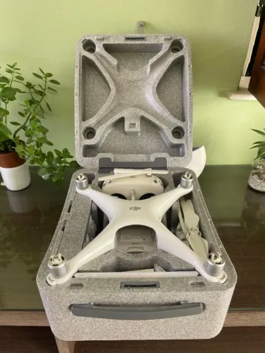 DJI Phantom 4 Pro Completo