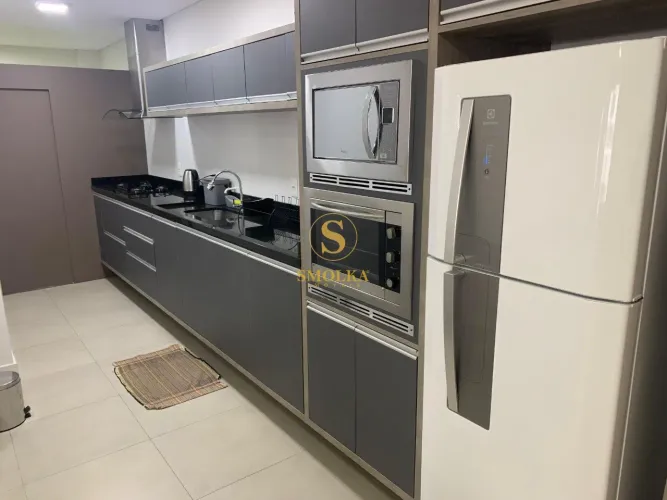 Apartamento com 2 dormitórios mobiliado nos Ingleses em Florianópolis