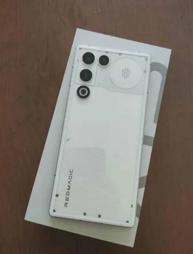 Redmagic 11 air 