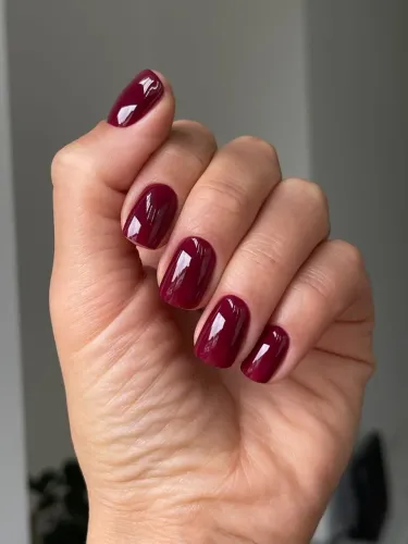 Vaga para manicure tradicional
