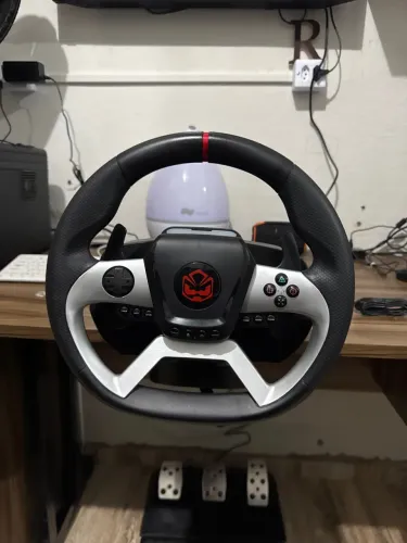 Volante PCYES W270 Force Feedback (Praticamente Novo - Usado só 4 vezes)