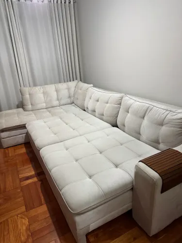 Sofá retrátil e reclinável 