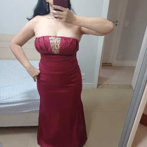 Vestido de festa cor marsala, tamanho P , veste 40/42.