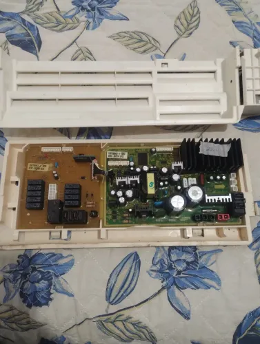 Placa lava e seca Samsung wd136 220v