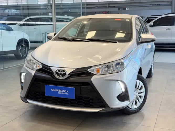 Toyota Yaris XL 1.5 Flex 16V 5P Aut. 2023