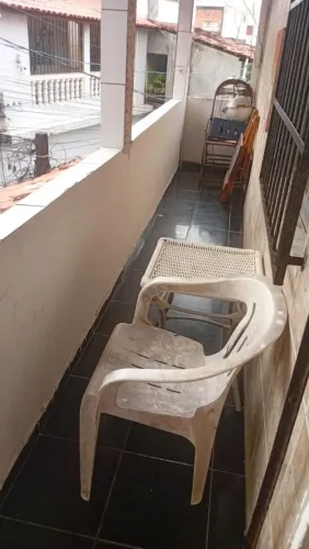 Casa quarto grande 2 varandas gradeada itapuã