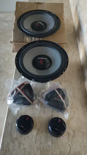 Alto falantes para carro
