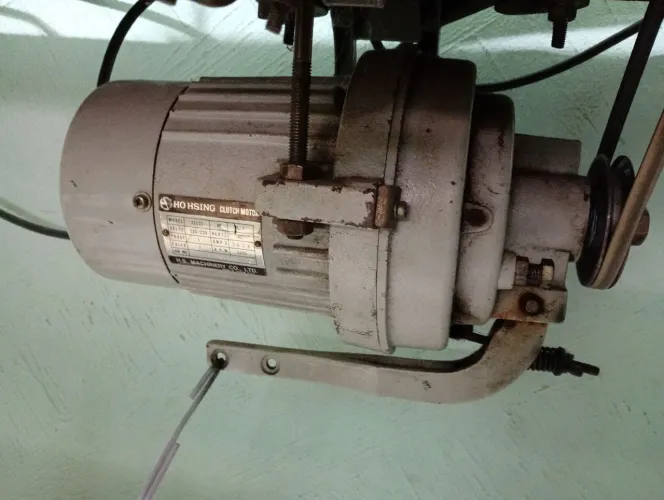 Motor máquina industrial Volts110/220