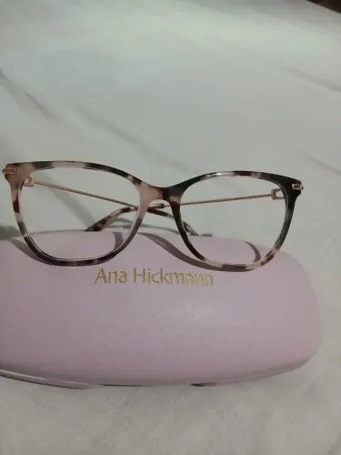 Armação de óculos para grau / Ana Hickmann