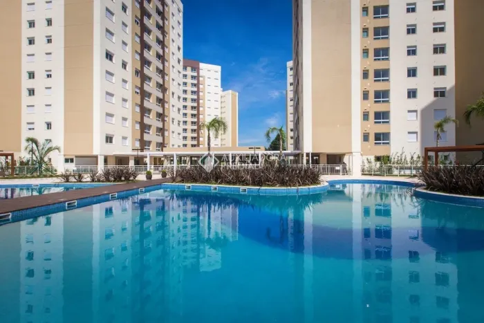 Apartamento semi mobiliado, com 02 quartos e box no bairro Marechal Rondon