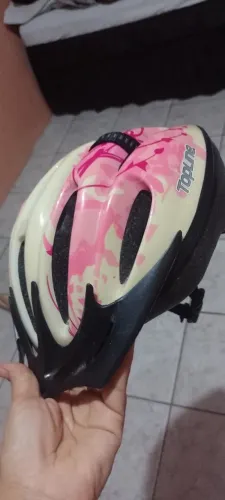 Capacete feminino seminovo