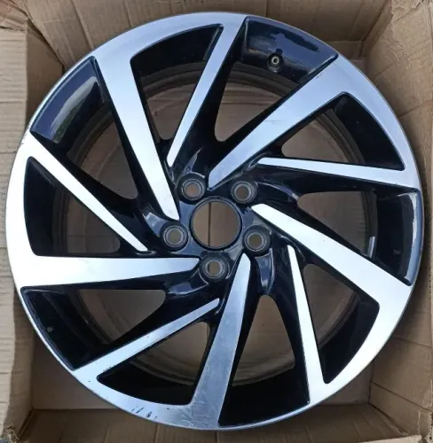 Roda aro 17 Vw Volkswagen Polo Tsi original