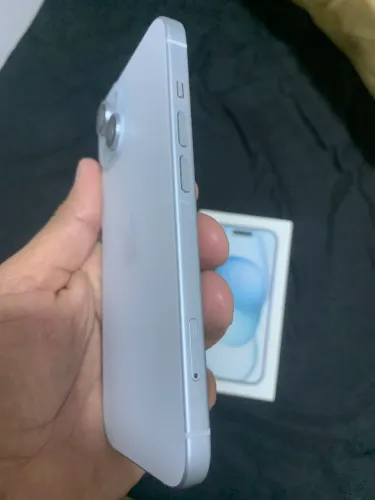 iPhone 15 hiper conservado