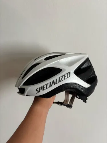 Capacete specialized