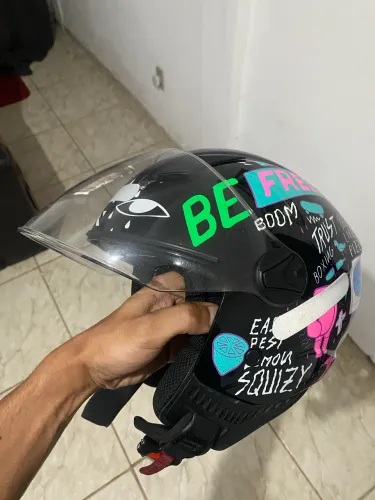 Capacete Norisk Orion aberto