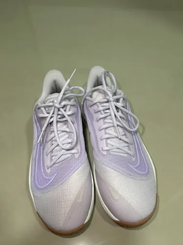 Tênis Nike Precison 7