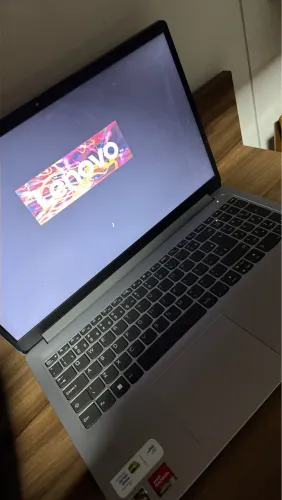 Notebook Lenovo 
