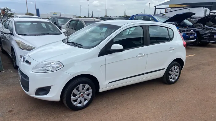Fiat Palio Attractive 1.0 EVO Fire Flex 8V 5P 2015