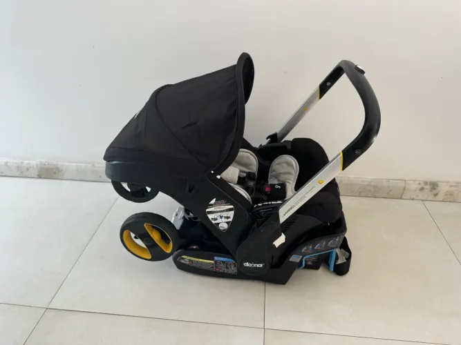 DOONA - ASSENTO DE CARRO INFANTIL COM BASE E CARRINHO DE PASSEIO, MIDNIGHT