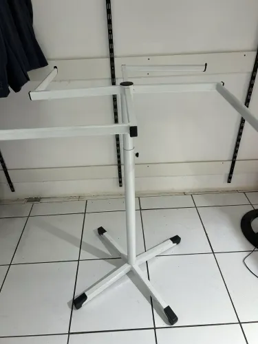 Arara de roupas