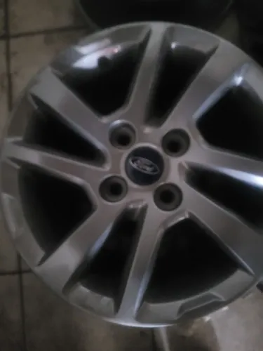 roda da Ford original aro 15