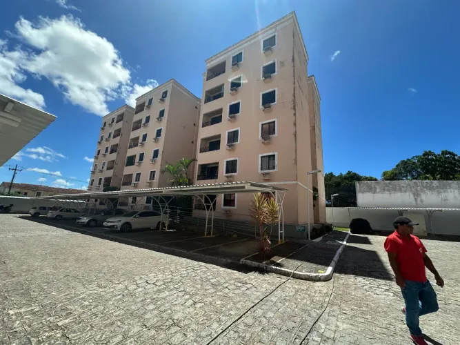 Apartamento Térreo à Venda Próximo ao Shopping Pátio Maceió/AL